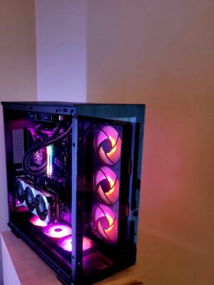 Ryzen 7 5800x3D/ Rtx 4070 Ti S 16gb/ 32gb/ 1TB